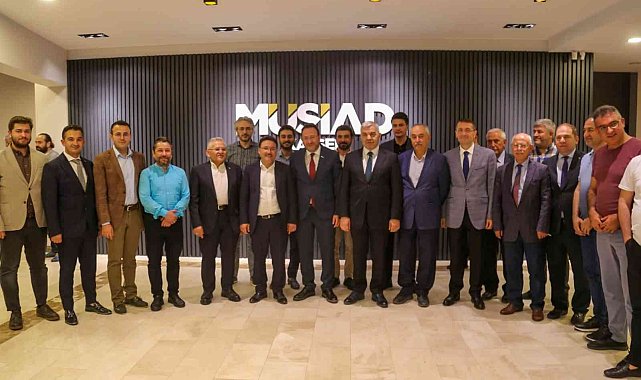 Vali Çiçek, MÜSİAD Kayseri Şubesi'nin Genişletilmiş İstişare Toplantısına katıldı