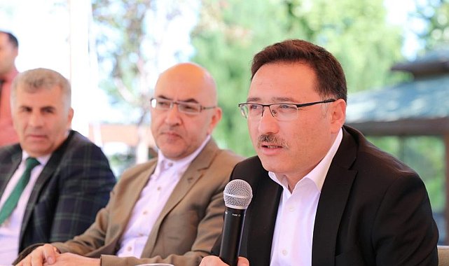 Vali Çiçek, turizm acenteleri ve otel yöneticileriyle bir araya geldi