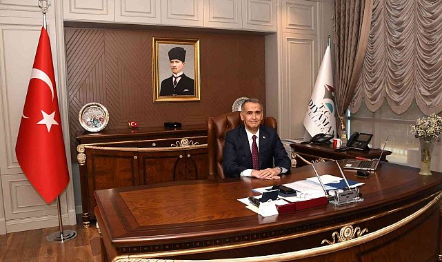 Vali Çuhadar YKS&#039;ye girecek öğrencilere başarılar diledi