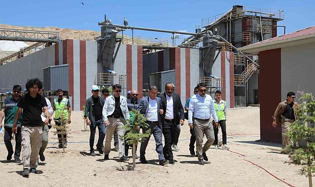 Vali Dr. Ozan Balcı, katı atık entegre bertaraf tesisini ziyaret etti