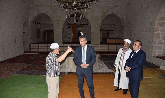 Vali Tuncay Akkoyun Karabaş Veli Külliyesi&#039;nde incelemelerde bulundu