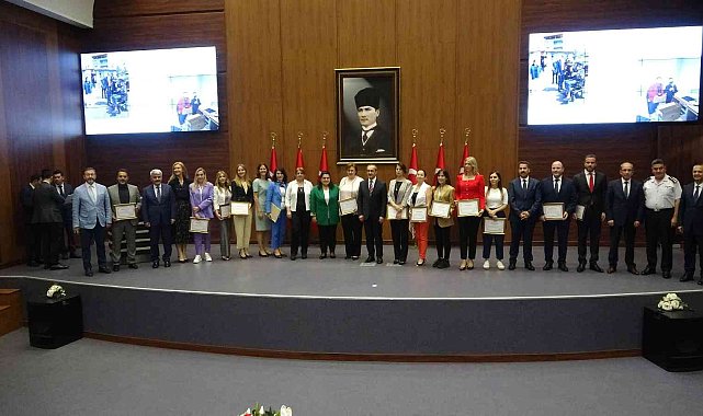 Vali Yavuz: &quot;Bana, &#039;Türk kültürünün medeniyetini tek kelimede anlat&#039; deseler ben &#039;Sevgi&#039; derim&quot;