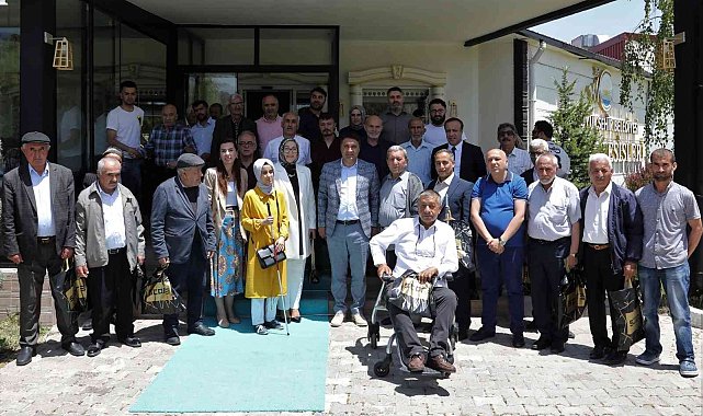 Van Büyükşehir Belediyesi "Babalar Günü" programı düzenledi