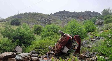 Viraja hızlı giren otomobil 80 metrelik uçuruma yuvarlandı: 1 ölü