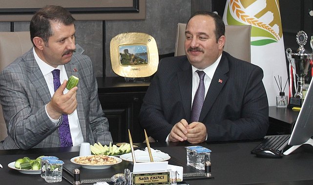 Viranşehir'de valiye şelengo ikram edildi