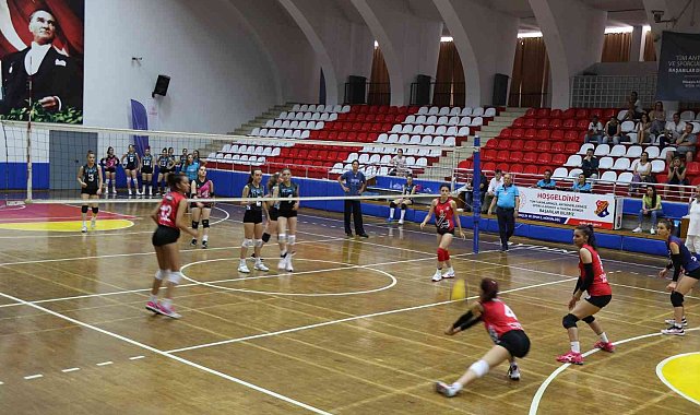 Voleybol Bölgesel Lig Finalleri, Aydın&#039;ın ev sahipliğinde tamamlandı