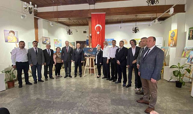 Yağlı boya sergisi beğeni topladı