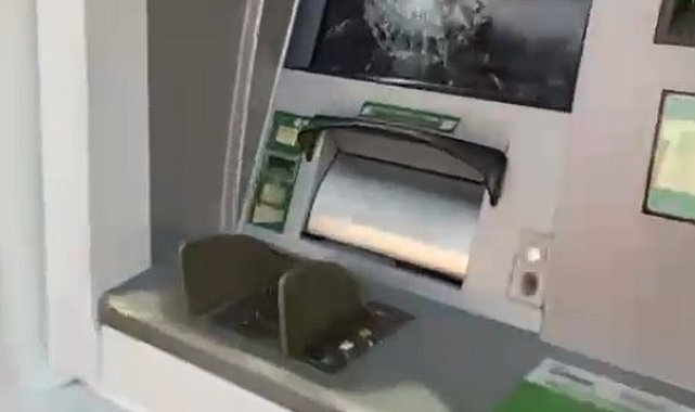 Yalova&#039;da 6 ATM&#039;ye çekiçli saldırı