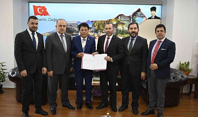 Yalova&#039;da halk kütüphanesi binası protokolü imzalandı