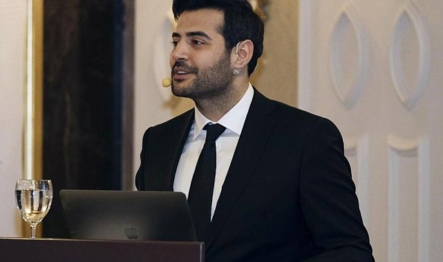 Yazar Deniz Erkin Purut: &quot;Benim hikayelerim, ilhamını yaşanmışlıklardan alır&#039;&#039;