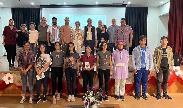 Yazar Melih Yılmaz lise öğrencileri ile buluştu