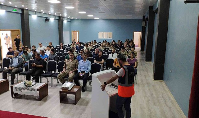 Yedisu&#039;da &#039;Afet Farkındalık Eğitimi&#039; verildi