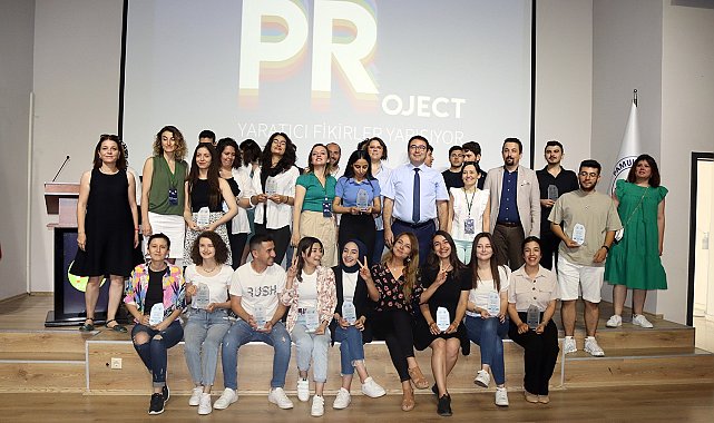 Yenilikçi fikirleriyle ön plana çıkan üniversiteliler ödüllendirildi