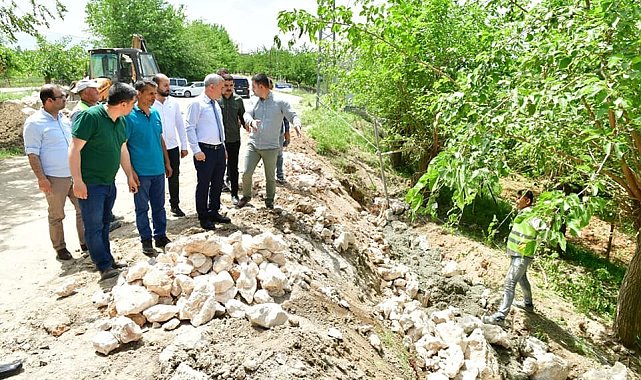 Yeşilyurt'ta çevre düzenlemeleri devam ediyor
