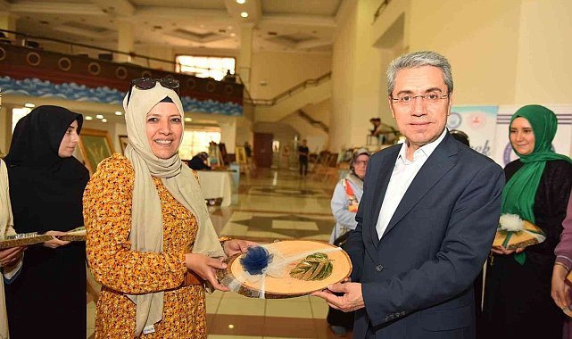 Yıldırım'da el emeği göz nuru sergi