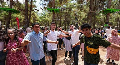 YKS'ye girecek öğrencilere moral pikniği