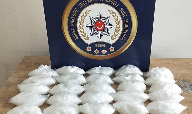 Yok artık...Uyuşturucu tacirleri 5 kilo uyuşturucuyu bebek bisikletine sakladı