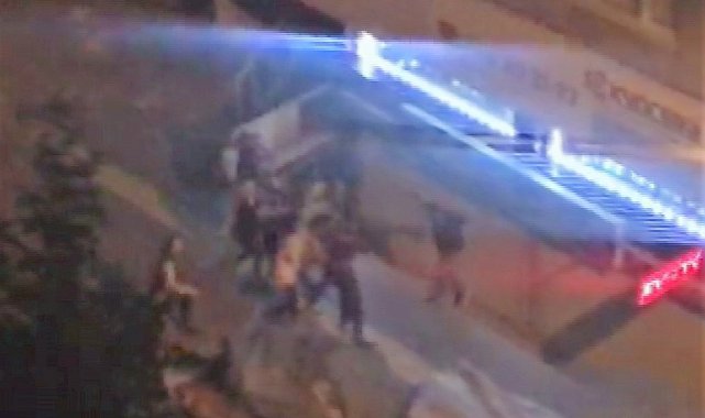 Yop Chagi vuruşuyla 5 metreden aşağı uçurdu