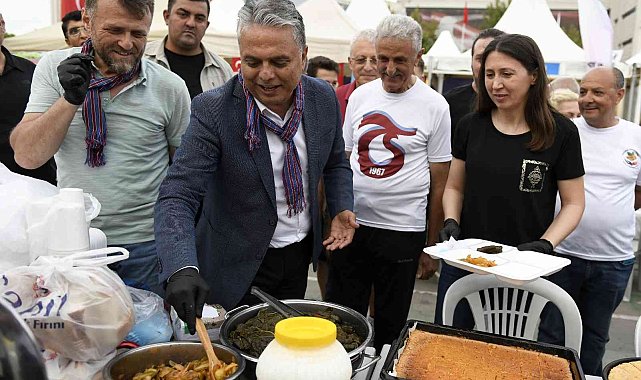Yöresel Renkler Festivali'nde Karadeniz fırtınası esti