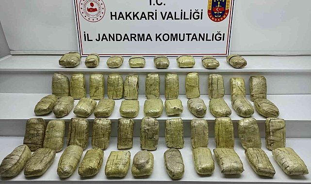Yüksekova'da 51 eroin ele geçirildi