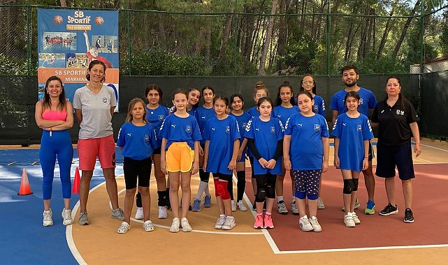 Yunusemre Belediyespor'un sultanları Marmaris kampında