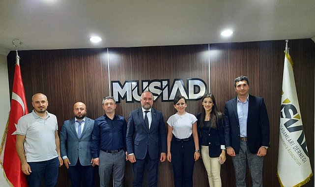 Yurtdışına ürün satan işadamlarına İngilizce kursu