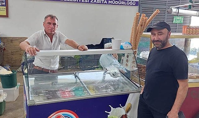 Zabıta mesleğini bıraktı dondurmacılığa başladı