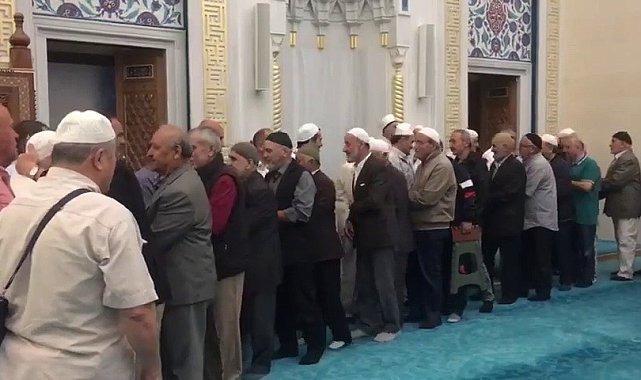 Zonguldaklı hacı adayları Harem-i Şerif'e uğurlandı