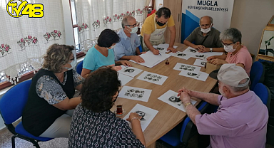 100 Yaş Evlerinde Yeni Dostluklar Kuruluyor