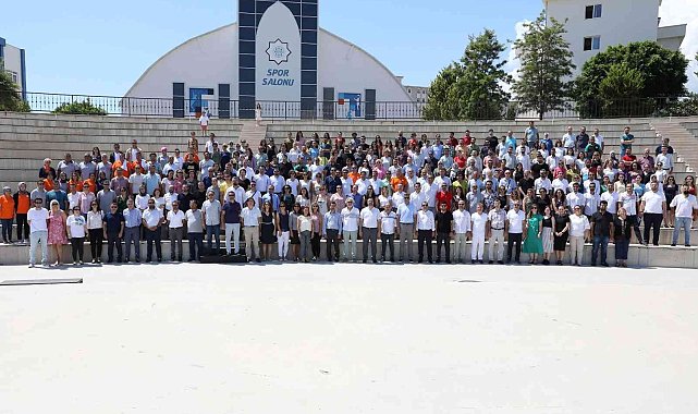 ALKÜ&#039;den yıl sonu buluşması