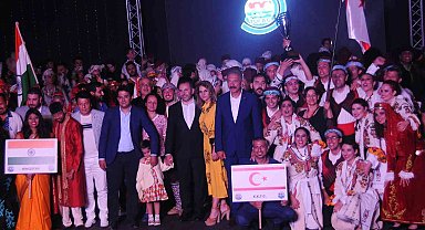 Altın Karanfil Halk Dansları Yarışması'nın kazananı KKTC oldu