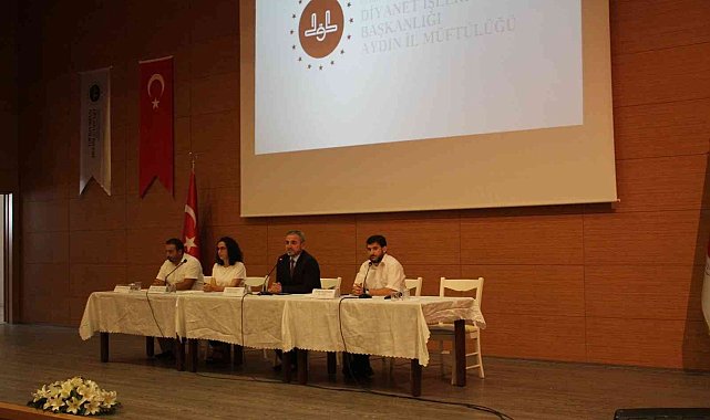 Aydın&#039;da &#039;Bir Yetime Aile Olmak&#039; temalı panel düzenlendi