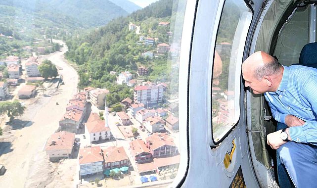 Bakan Süleyman Soylu, selden etkilenen Bozkurt&#039;ta helikopterle incelemelerde bulundu