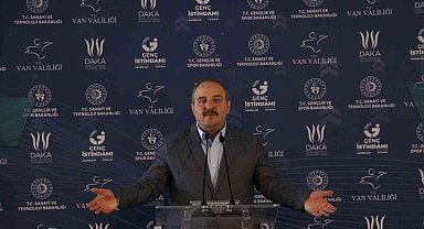 Bakan Varank: "Kılıçdaroğlu'nun 'yapılmıyor' dediği yatırımlar Türkiye'nin dört bir yanında güneş gibi parlıyor"