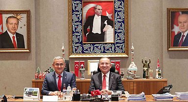 Başkan Işık, Bakan Bozdağ'a Kütahya'da yapılan yatırımlar ve uygulamalar için teşekkür etti