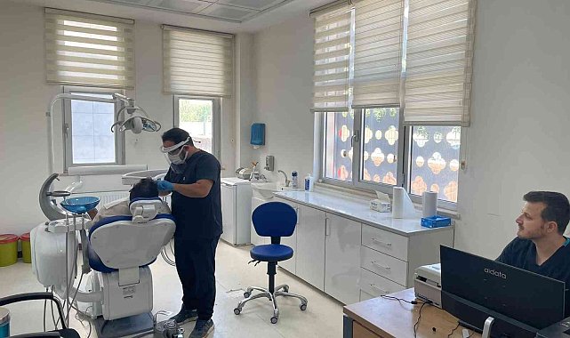 Batman&#039;da yapımı tamamlanan ağız ve diş merkezi hizmete açıldı