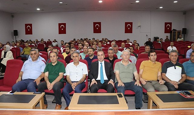 Bingöl&#039;de okul müdürleriyle değerlendirme toplantısı yapıldı