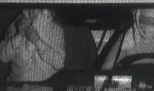 Çaldıkları araçla iş yeri soyan 3 şüpheliden 1&#039;i tutuklandı