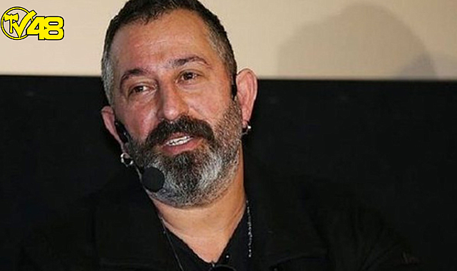 Cem Yılmaz, &#039;Her sene bu pisliği yapıyorsunuz&#039; deyip tepki gösterdi!  