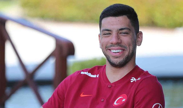 Cenk Özkacar: &quot;Milli Takım listesinde ismimi görünce ağladım&quot;