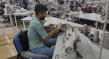 Devlet desteğiyle kurulan tekstil fabrikasında 400 kişiye iş imkanı sağlandı