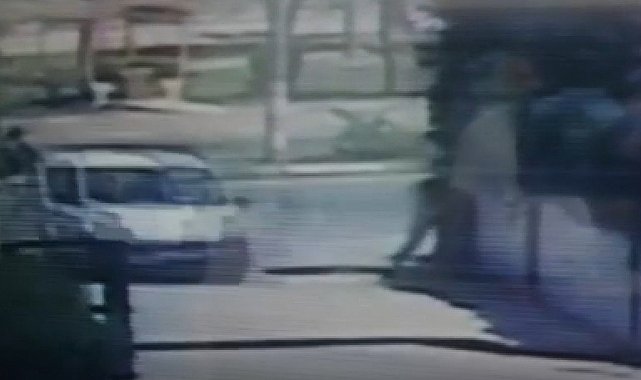 Direksiyon hakimiyetini kaybeden kadın sürücü, genç kızın ölümüne neden oldu