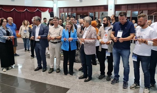 DPÜ&#039;de iki fotoğraf sergisi birden