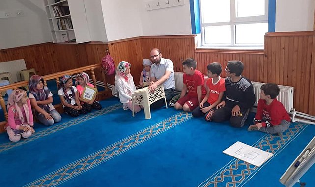 Emet&#039;te Yaz Kur&#039;an Kurslarına yoğun ilgi