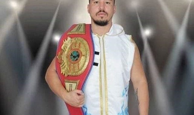 Fethiyeli boksör Alcu uluslararası boks şampiyonluğu kupasını kazandı