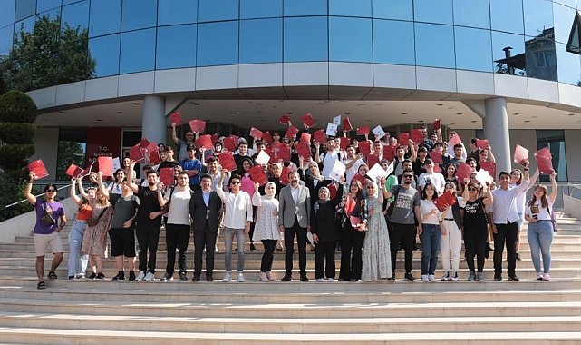 Geleceğin diplomatları Gürsu&#039;dan yetişiyor