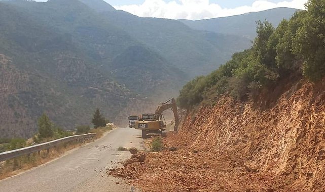 Hatay&#039;da yayla yollarında bakım onarım yapılıyor