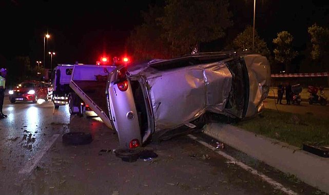 Kartal&#039;da kontrolden çıkan otomobil ağaca çarparak takla attı: 1&#039;i ağır 2 yaralı