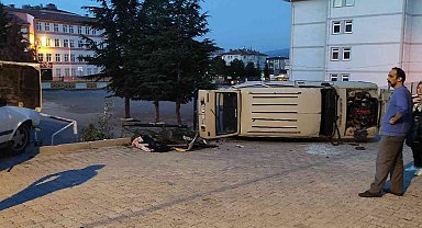 Kastamonu'da iki otomobil çarpıştı: 1 yaralı