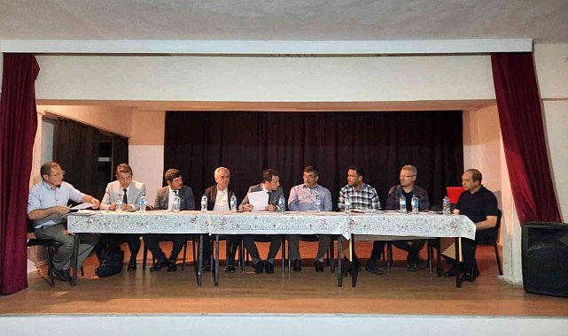 Kaymakam Karadağ, muhtarlarla bir araya geldi